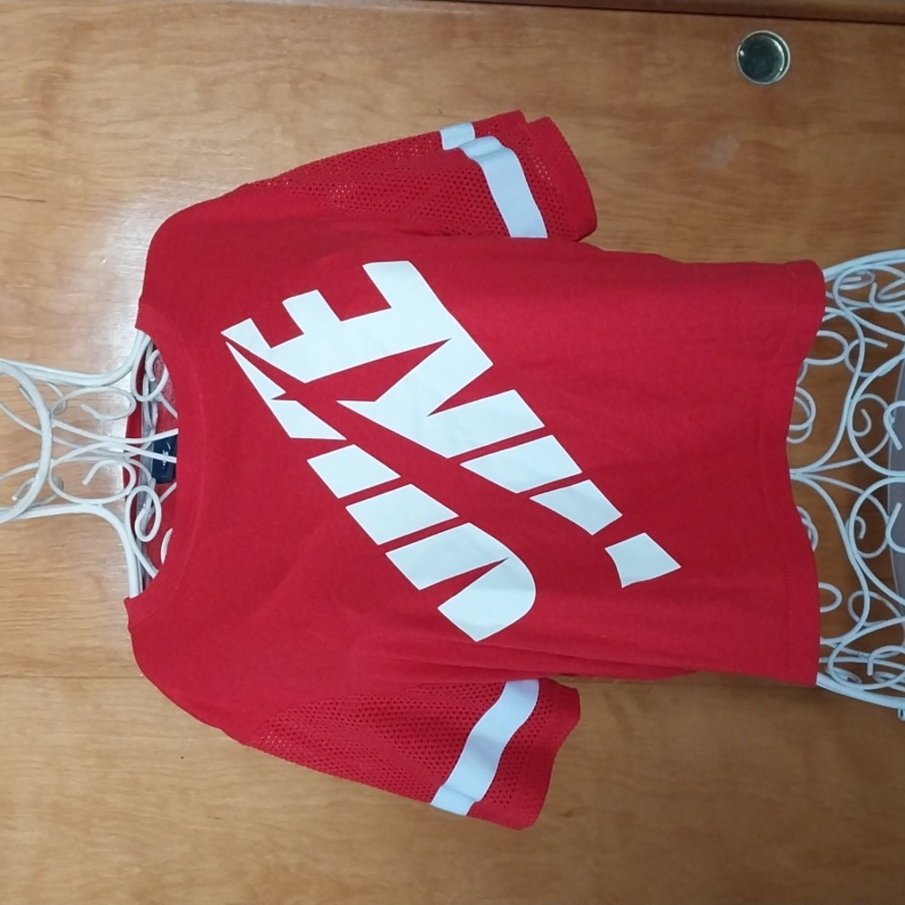 Nike prep mesh crop top